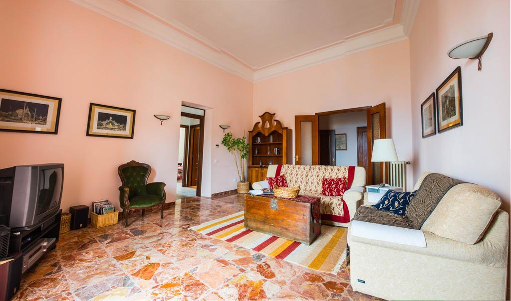 Narni Charm Apartment Ruang foto